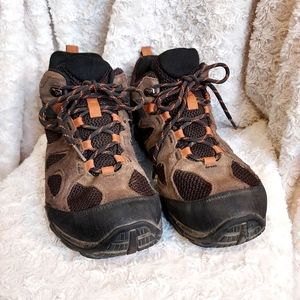 Merrell Yakota Brown Mid Trail Waterproof Boot Mens 9.5 Women 11 Outdoor Hiking